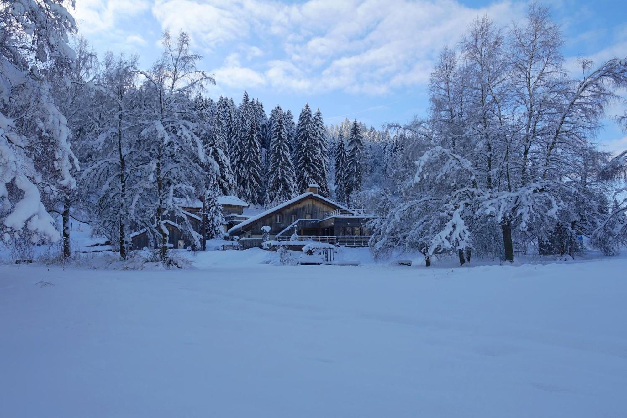 Auberge De La Poulciere Gérardmer Exteriér fotografie
