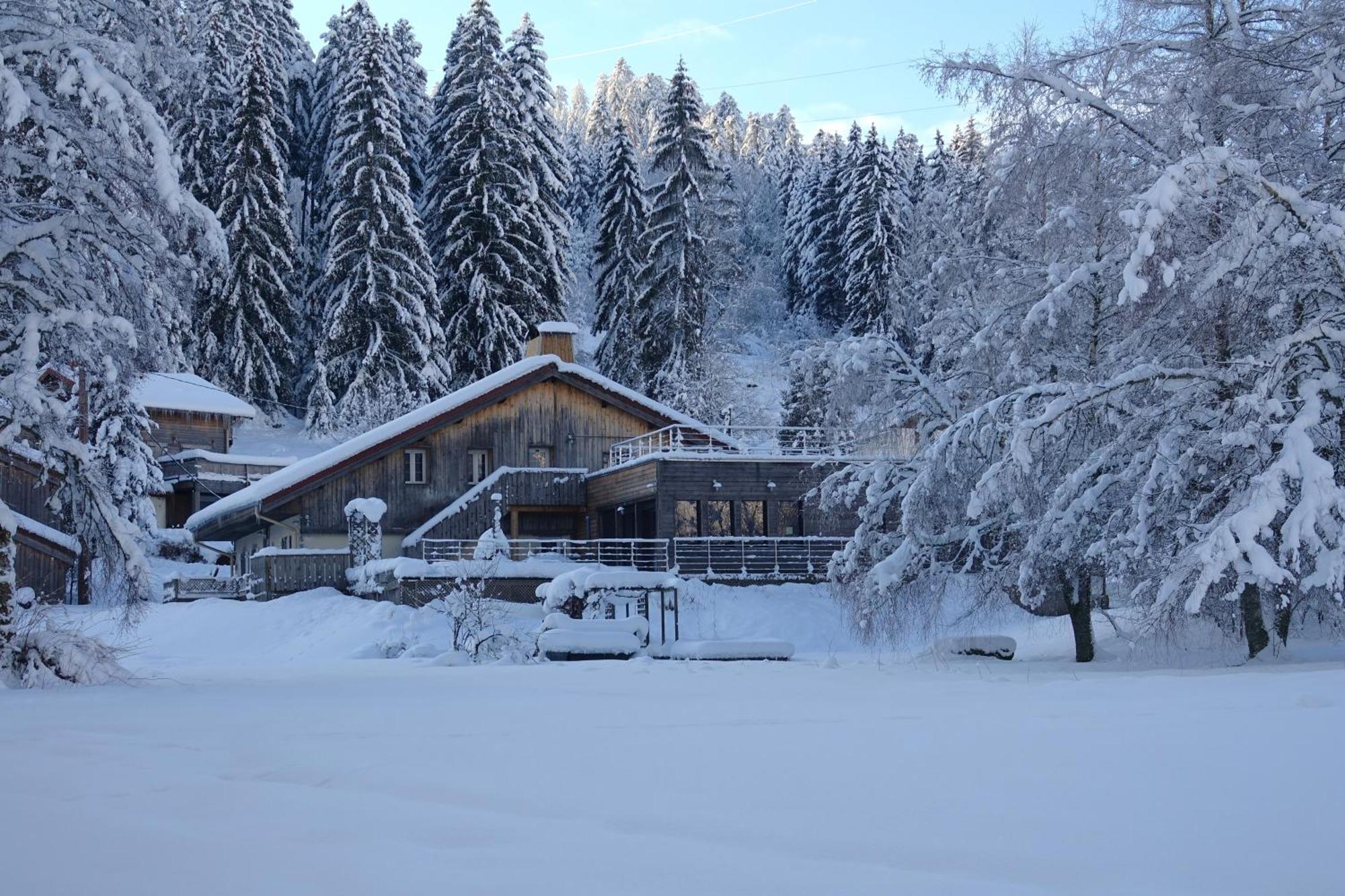 Auberge De La Poulciere Gérardmer Exteriér fotografie