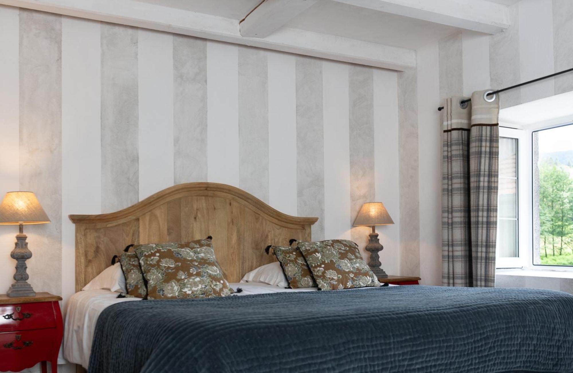 Auberge De La Poulciere Gérardmer Exteriér fotografie